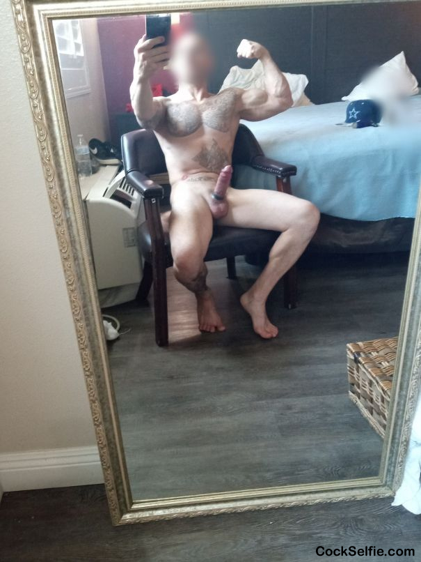 Thick Str 8 inch Dick - Cock Selfie