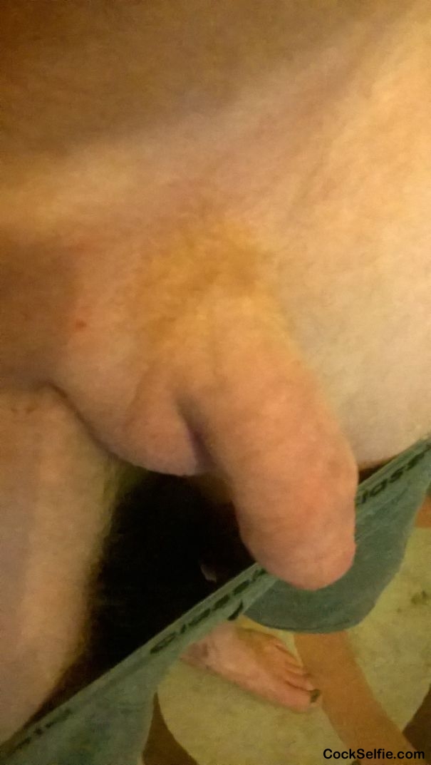 done now time to get hard add a comment - Cock Selfie