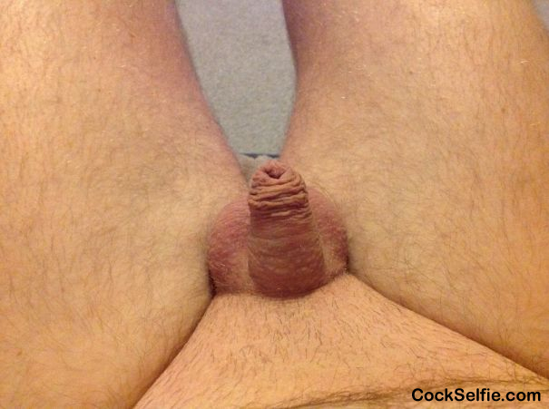Rate my small cock girls - Cock Selfie