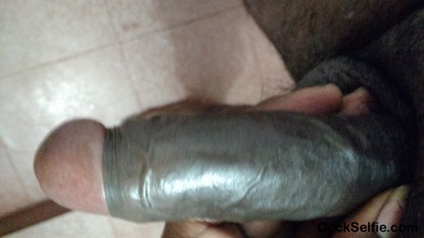 Meaty veiny for you all - Cock Selfie
