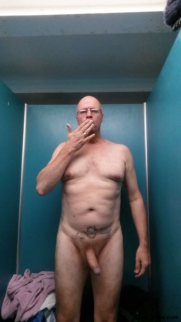 Adrian naked after swimming - Cock Selfie