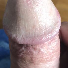 Gently pull me into your mouth ..... - Cock Selfie