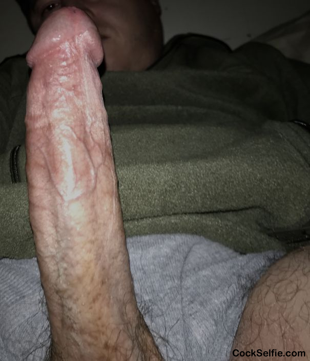 Looking for a Woman to please - Cock Selfie