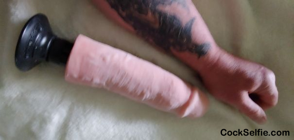 When shes blindfolded, its her favorite toy - Cock Selfie