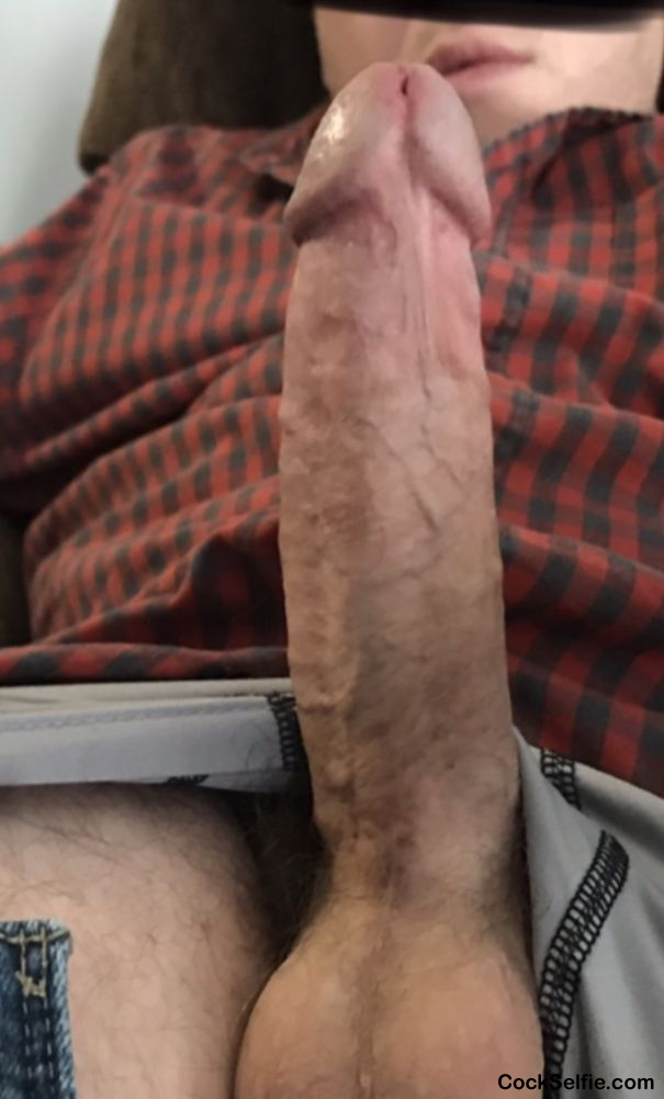 About to blow my load - Cock Selfie