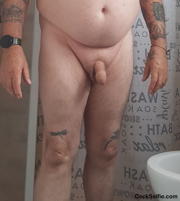 Ready to shower - Cock Selfie