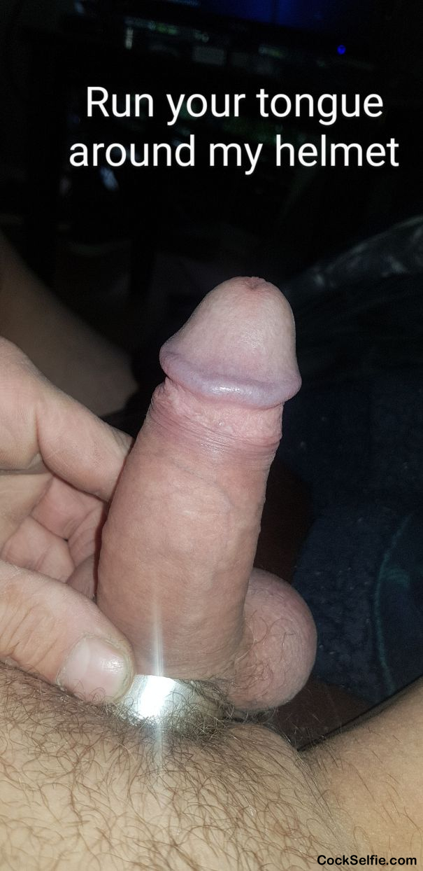 Who wants to - Cock Selfie
