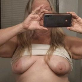 My sexy mom - Cock Selfie