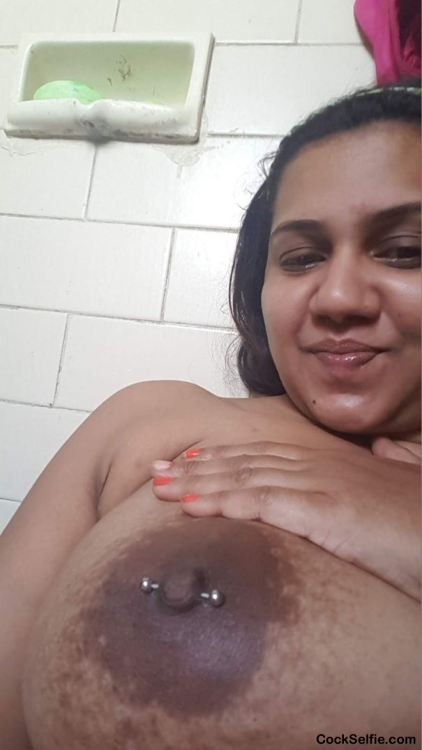 I want a big boobs bitch - Cock Selfie