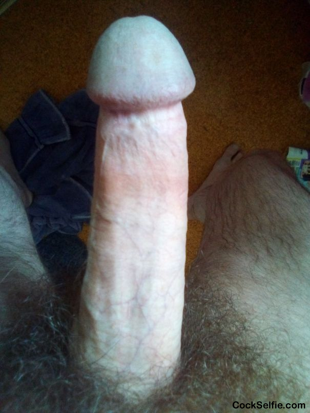 Needs a pussy - Cock Selfie