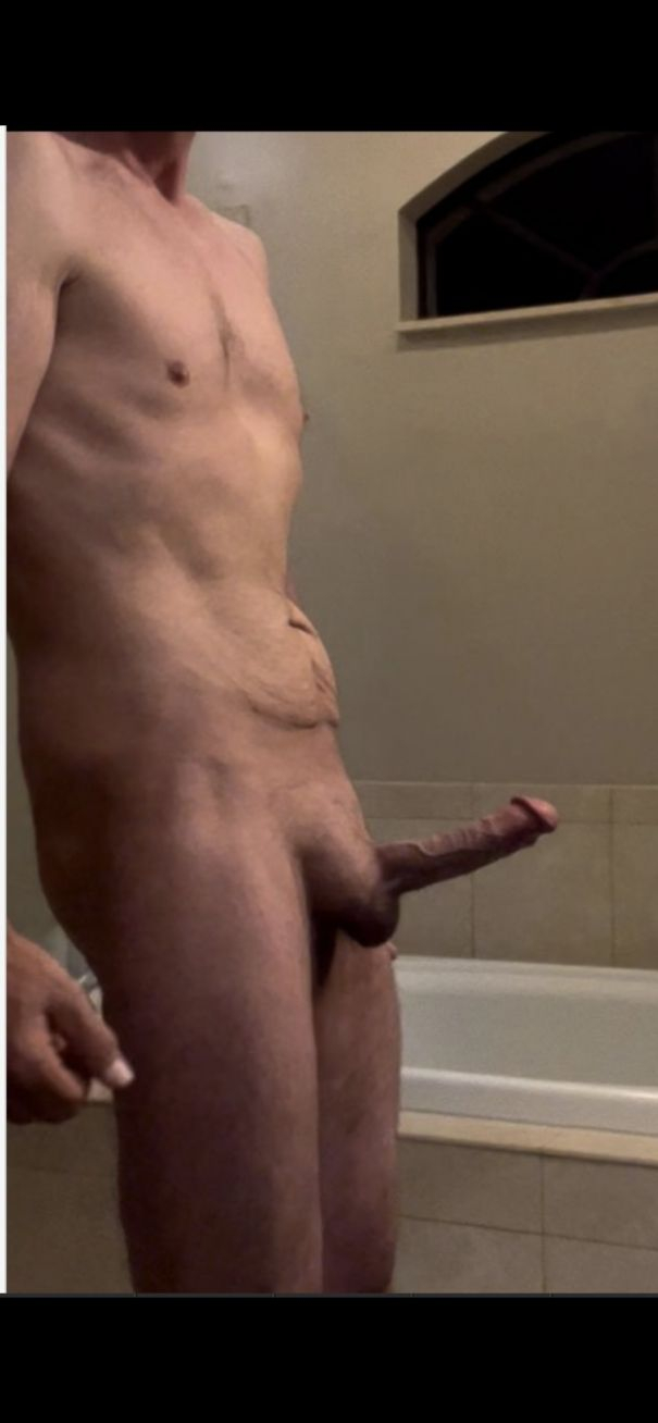 Bend over i am going in hard and deep - Cock Selfie
