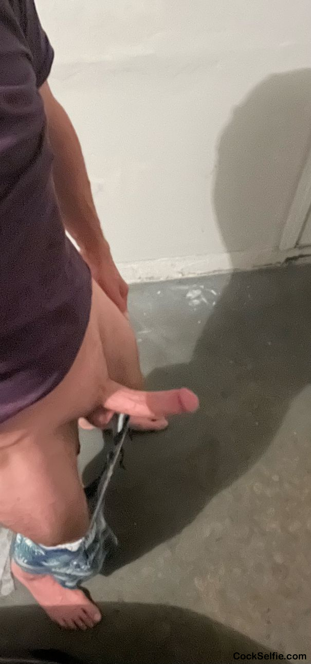 Bend over so i can stick this in - Cock Selfie