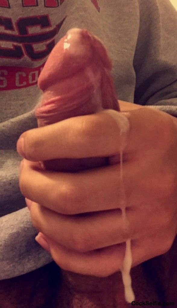ANY TAKERS - Cock Selfie